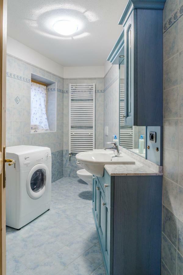 Lovely House In The Dolomites Apartment Mazzin Bagian luar foto